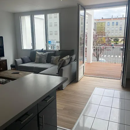 100 Metres De La Apartment *