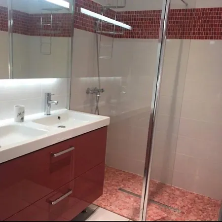 Apartment 100 Metres De La Royan